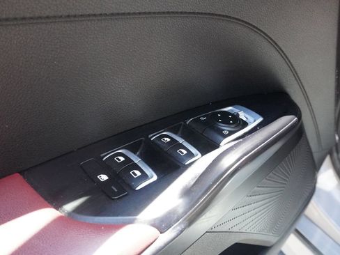 Used 2024 Kia K5 GT-Line AWD/4WD image 39