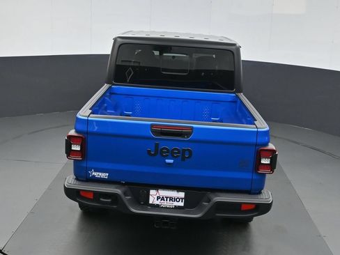 New 2026 Jeep Gladiator Sport AWD/4WD image 28