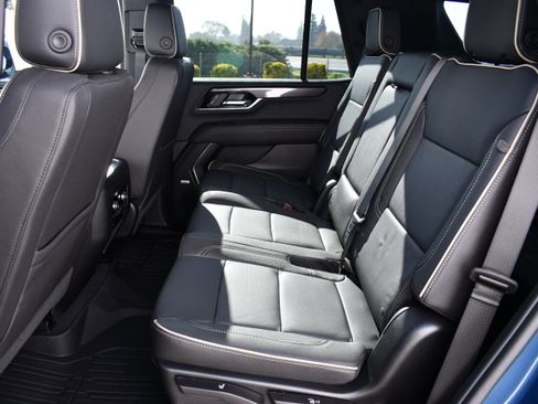 New 2026 GMC Yukon Elevation image 21