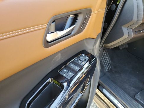 New 2026 Nissan Pathfinder Platinum AWD/4WD image 15