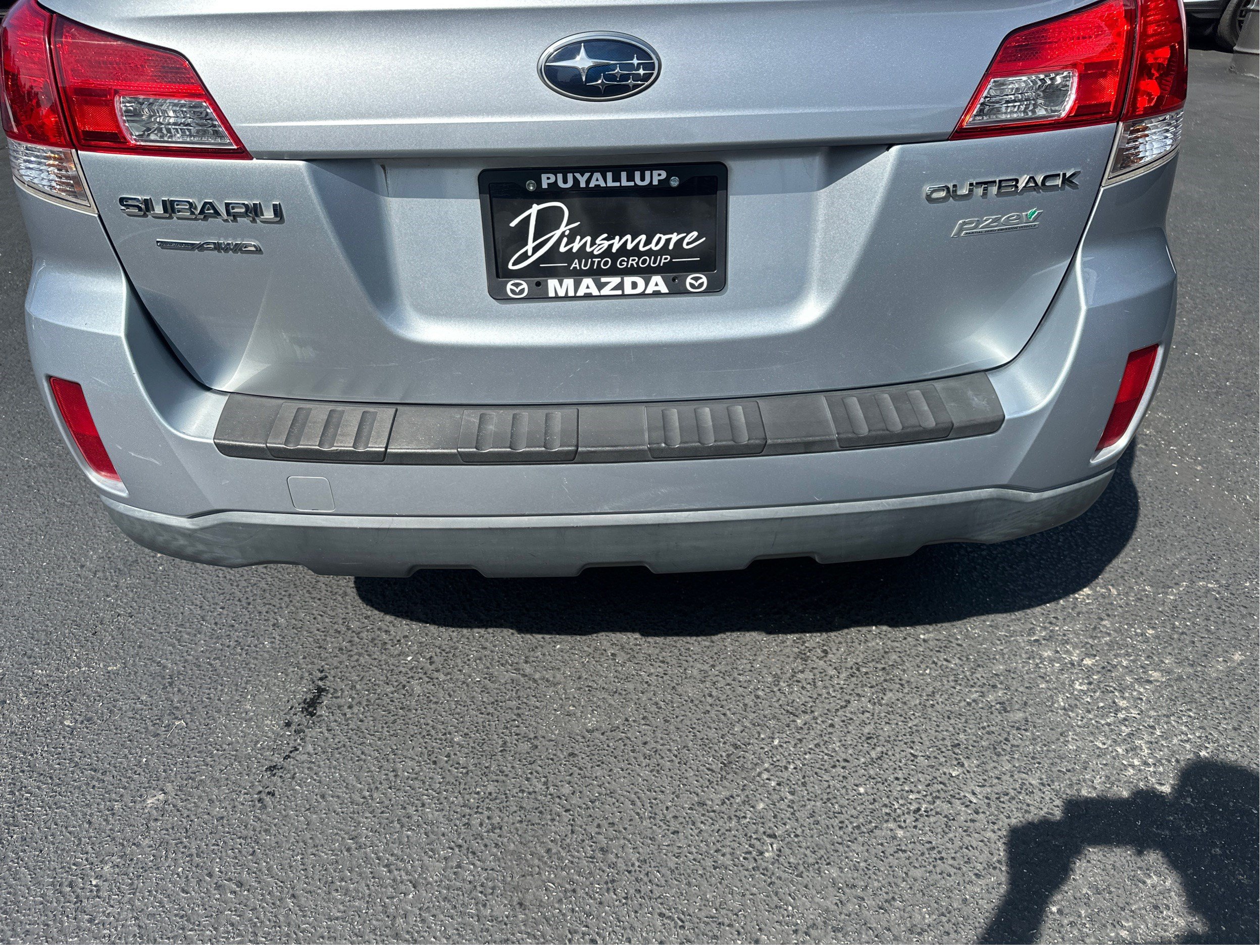 Used 2013 Subaru Outback 2.5i Premium AWD/4WD image 24