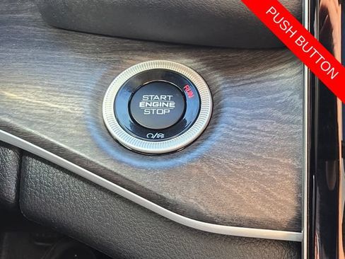 Used 2023 Jeep Grand Cherokee 30th Anniversary AWD/4WD image 19