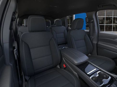 New 2026 Chevrolet Traverse LT w/ Midnight/Sport Edition FWD image 16