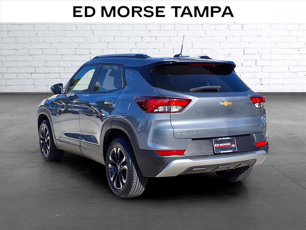 Used 2022 Chevrolet TrailBlazer LT AWD/4WD image 3
