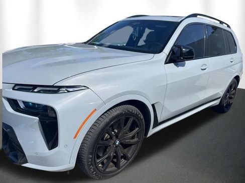 Used 2024 BMW X7 M60i w/ Executive Package AWD/4WD image 18
