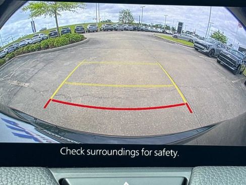 Used 2025 MAZDA CX-90 3.3 Turbo w/ Preferred Package image 32