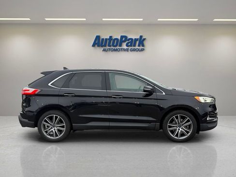 Used 2019 Ford Edge Titanium w/ Canadian Touring Package image 8