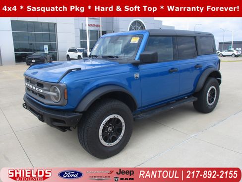 Used 2023 Ford Bronco Big Bend w/ Sasquatch Package image 1