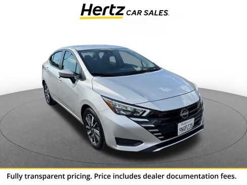 Used 2025 Nissan Versa SV FWD image 1