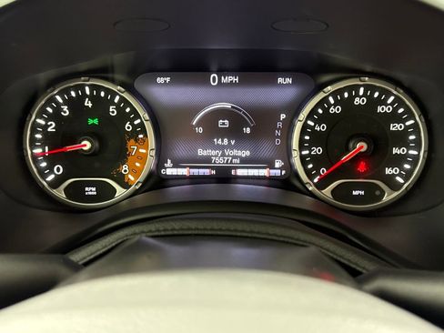 Used 2017 Jeep Renegade Latitude image 14