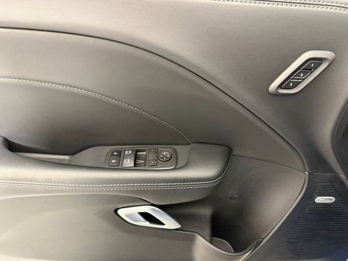 Used 2022 Dodge Challenger R/T w/ Plus Package image 14