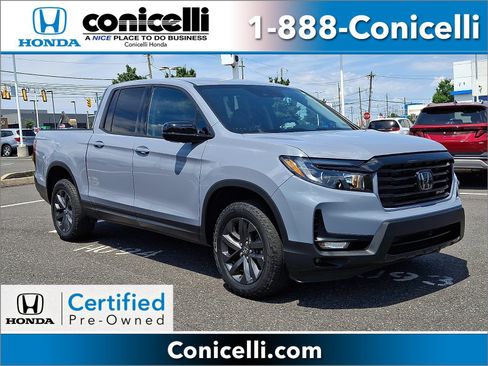 Used 2023 Honda Ridgeline Sport image 1