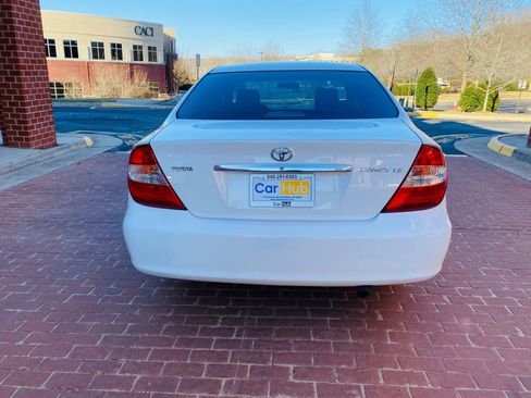 Used 2003 Toyota Camry LE image 5