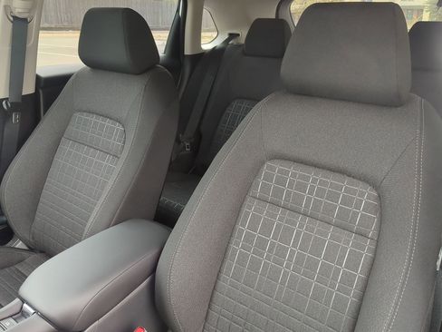 Certified 2025 Honda HR-V LX image 17