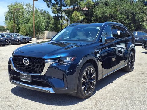 Certified 2024 MAZDA CX-90 Plug-In Hybrid w/ Premium Plus AWD/4WD image 27