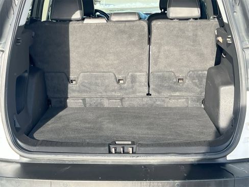 Used 2019 Ford Escape SEL image 34