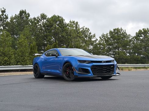 Used 2024 Chevrolet Camaro ZL1 RWD image 2