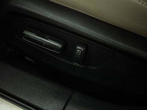 Used 2023 Honda Civic Touring image 16
