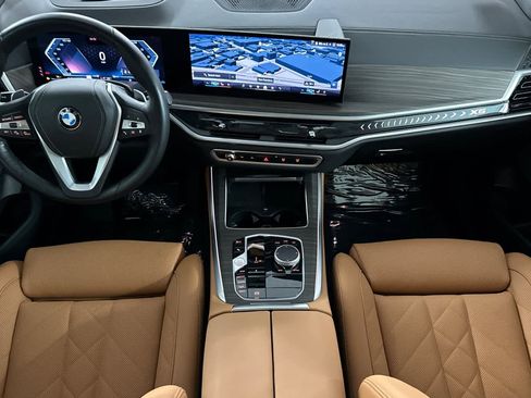 Used 2026 BMW X5 xDrive40i image 3