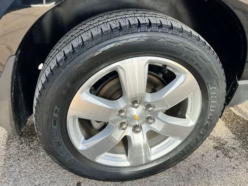Used 2017 Chevrolet Traverse Premier image 12
