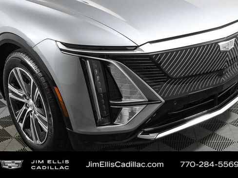 New 2026 Cadillac Lyriq Luxury image 37