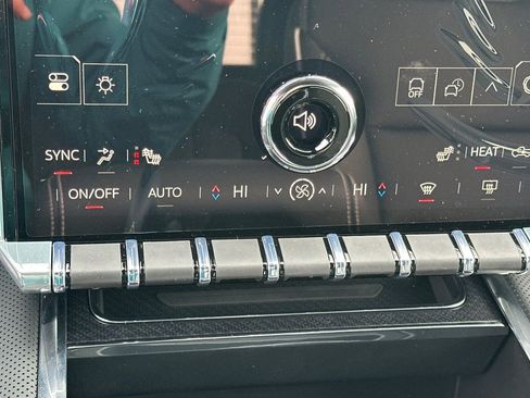 New 2026 GMC Sierra EV Elevation image 22