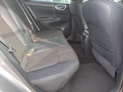 Used 2015 Nissan Sentra S image 13