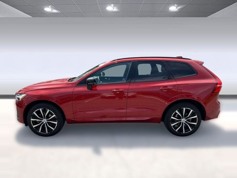 Certified 2024 Volvo XC60 B5 Plus w/ Protection Package Premier AWD/4WD image 2