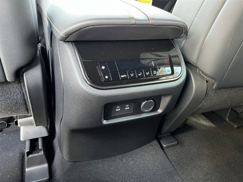 New 2026 Nissan Armada PRO-4X w/ Captain's Chari Seat Package image 19