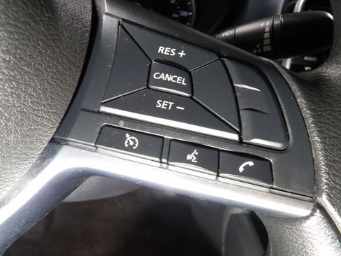 Used 2024 Nissan Versa SV w/ Trunk Package FWD image 16