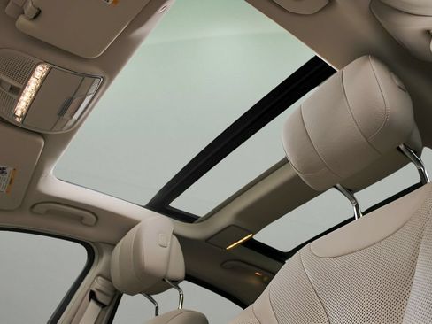 Used 2019 Mercedes-Benz S 450 Sedan image 33