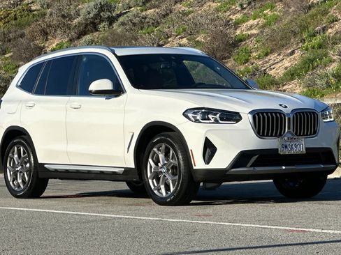 Used 2024 BMW X3 xDrive30i w/ Premium Package w/ZPA image 5