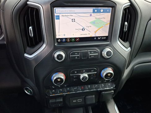 Used 2019 GMC Sierra 1500 Denali w/ Denali Ultimate Package AWD/4WD image 17