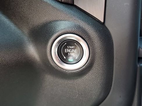 Used 2020 GMC Sierra 1500 AT4 w/ AT4 Premium Package AWD/4WD image 26