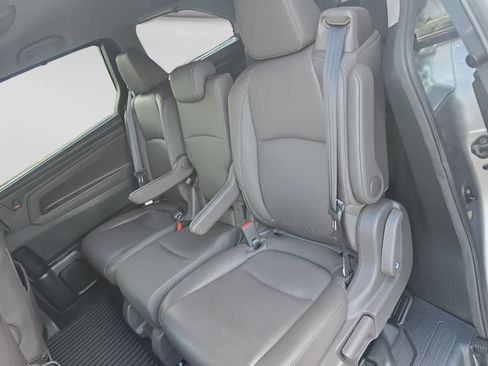 Used 2021 Honda Odyssey Touring image 17