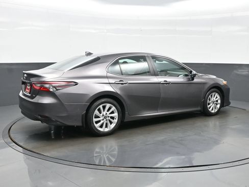Used 2023 Toyota Camry LE w/ Protection Package (Q2) (TMS) FWD image 6