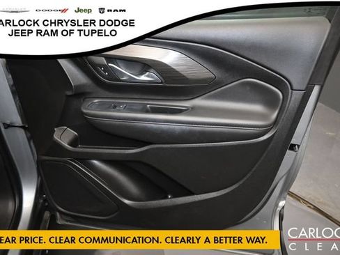 Used 2023 GMC Terrain SLT w/ LPO, Floor Liner Package AWD/4WD image 36