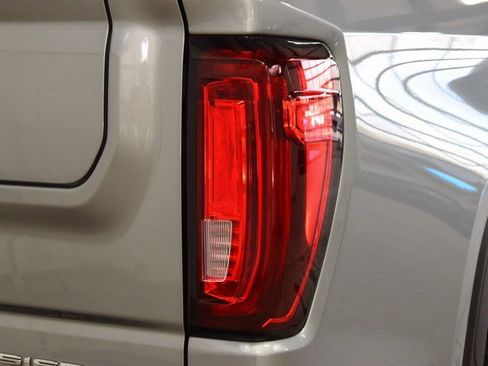 Used 2024 GMC Sierra 1500 Denali Ultimate image 21