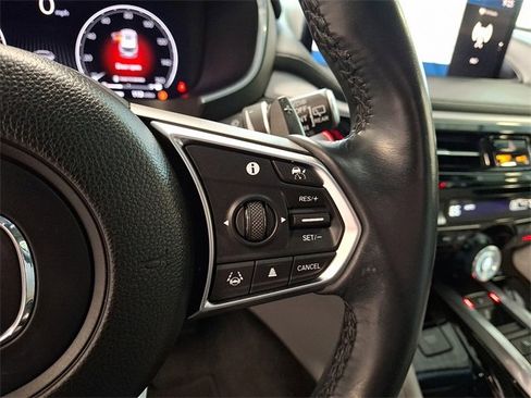 Used 2023 Acura MDX SH-AWD w/ Technology Package image 21