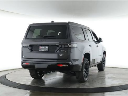 New 2026 Jeep Grand Wagoneer Limited AWD/4WD image 7