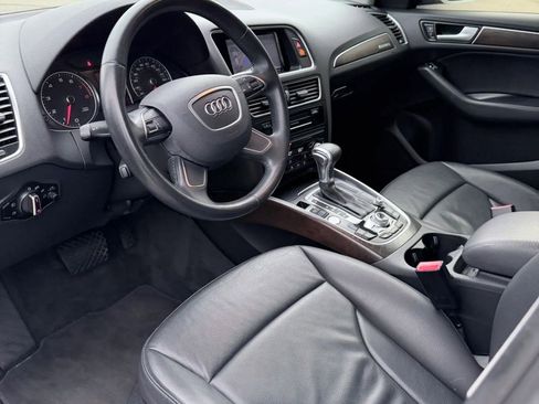 Used 2015 Audi Q5 2.0T Premium Plus w/ Technology Package image 9