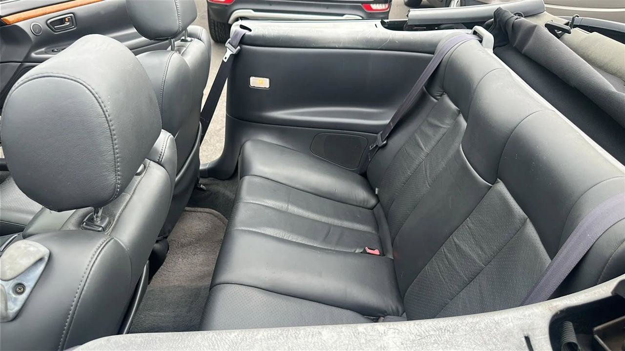 Used 2003 Toyota Solara SLE FWD image 24
