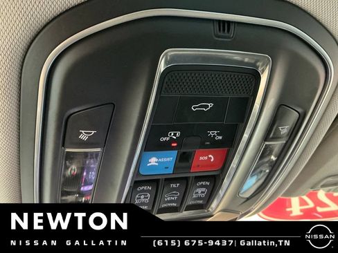 Used 2024 Jeep Grand Cherokee Limited 4xe AWD/4WD image 43