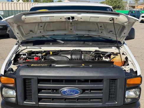 Used 2014 Ford E-250 and Econoline 250 w/ Interior Upgrade Package image 55