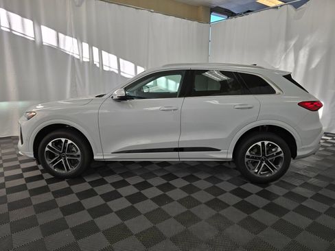 New 2025 Audi Q5 Premium image 3