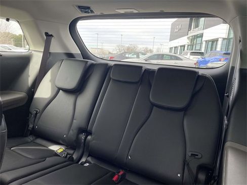New 2026 Kia Carnival EX image 26