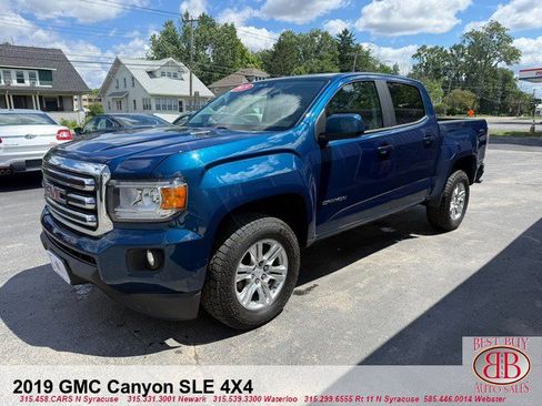 Used 2019 GMC Canyon SLE w/ Driver Alert Package AWD/4WD image 4