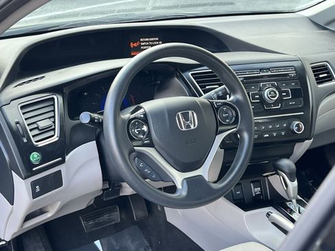 Used 2013 Honda Civic LX image 14