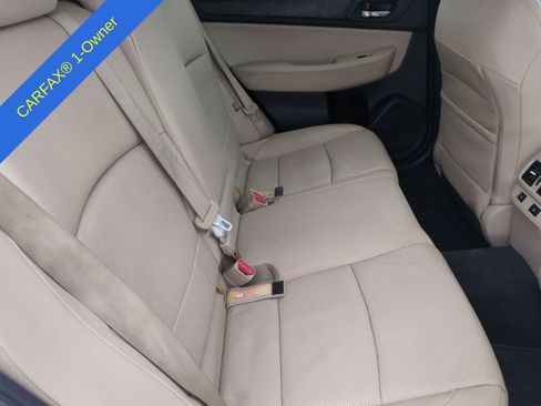 Used 2015 Subaru Outback 2.5i Limited AWD/4WD image 22