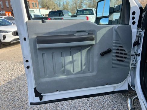 Used 2012 Ford F450 XL w/ XL Value Pkg image 11